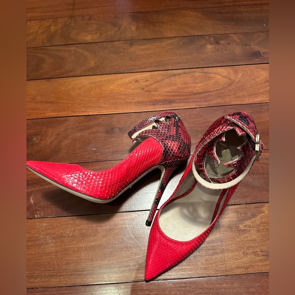 Julia Haart Red Python Pumps NWOT - Picture 2 of 5